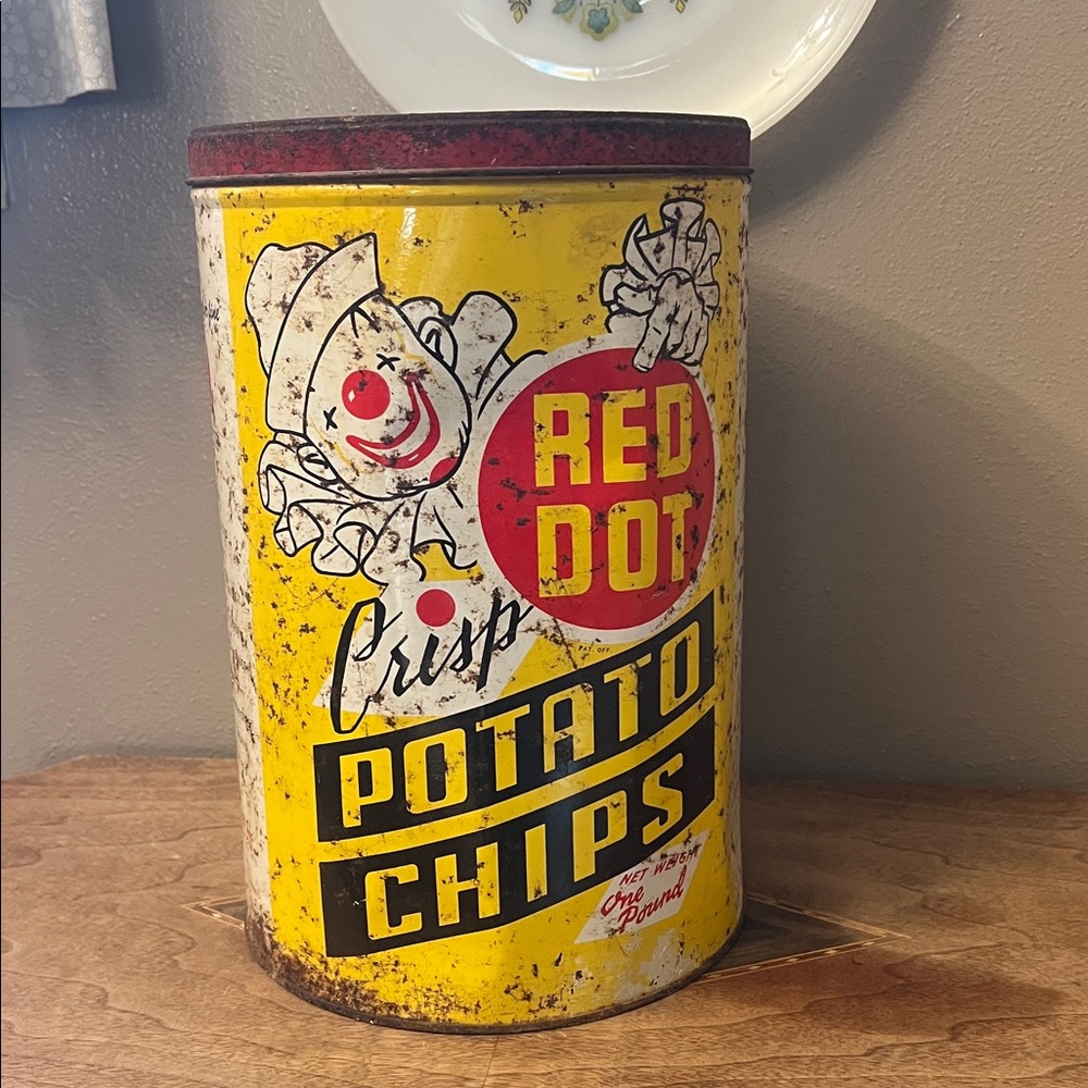 Vintage Red Dot Potato Chip Tin - Picture 5 of 7